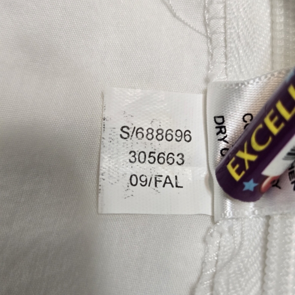 Banana Republic Elegant White Ruffle Blouse Puff Sleeves Size 4P - Picture 16 of 16